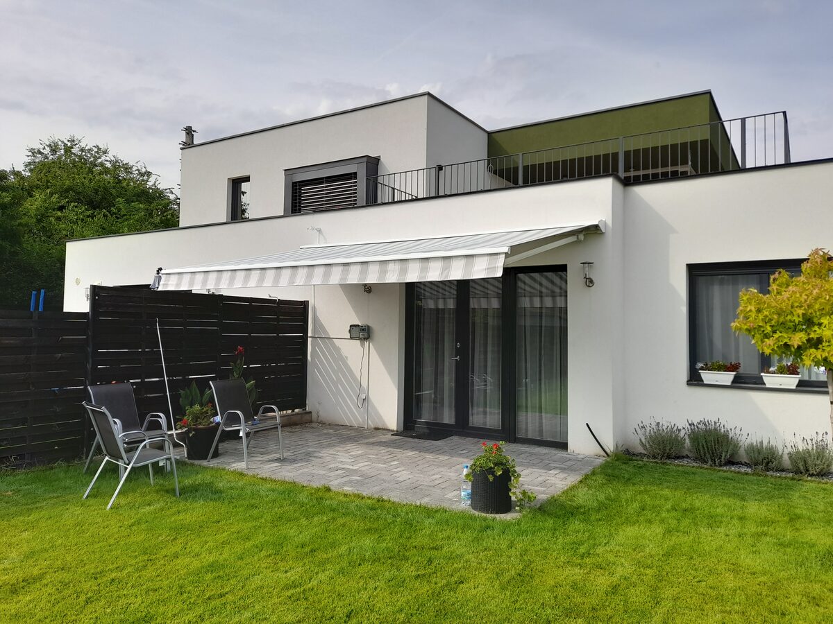 Kassza tokos napellenző Budapest